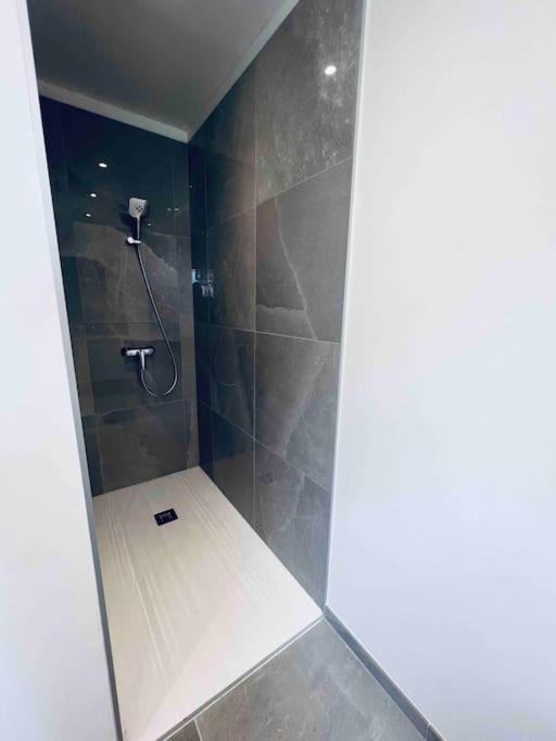 Magnifique Appartement Traversant Avec Vue Sur Le Golf La Grande Motte Exterior photo